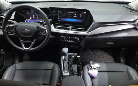 Chevrolet Trax, 2022 год, 1 590 000 рублей, 5 фотография
