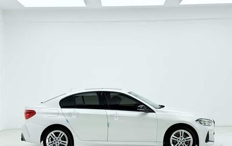 BMW 1 серия, 2021 год, 1 400 000 рублей, 8 фотография