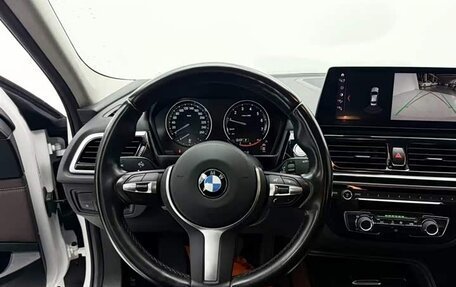 BMW 1 серия, 2021 год, 1 400 000 рублей, 10 фотография