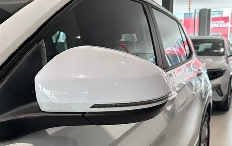 Volkswagen T-Cross I, 2023 год, 1 570 000 рублей, 8 фотография