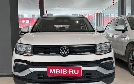 Volkswagen T-Cross I, 2023 год, 1 570 000 рублей, 2 фотография