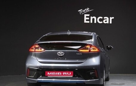 Hyundai IONIQ, 2017 год, 1 510 123 рублей, 4 фотография