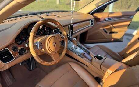 Porsche Panamera II рестайлинг, 2010 год, 2 050 000 рублей, 8 фотография
