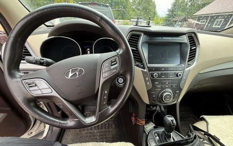 Hyundai Santa Fe III рестайлинг, 2017 год, 2 800 000 рублей, 7 фотография