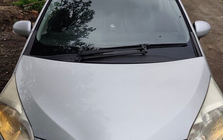 Toyota Ractis II, 2011 год, 650 000 рублей, 6 фотография