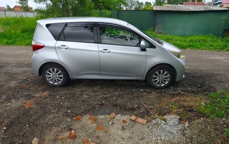 Toyota Ractis II, 2011 год, 650 000 рублей, 14 фотография