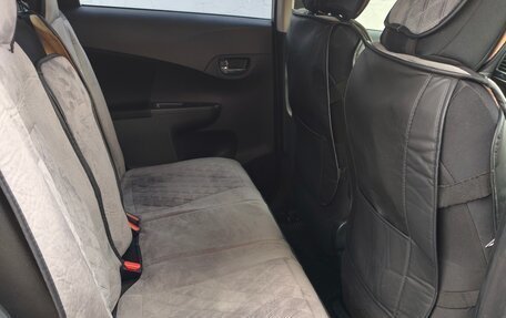 Toyota Ractis II, 2011 год, 650 000 рублей, 21 фотография