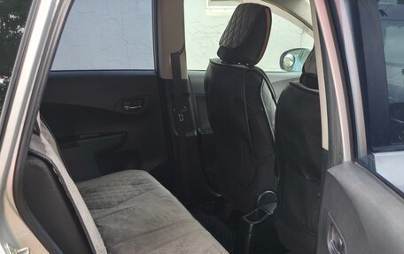 Toyota Ractis II, 2011 год, 650 000 рублей, 29 фотография