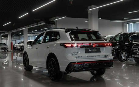 Volkswagen Tiguan, 2026 год, 4 950 000 рублей, 4 фотография