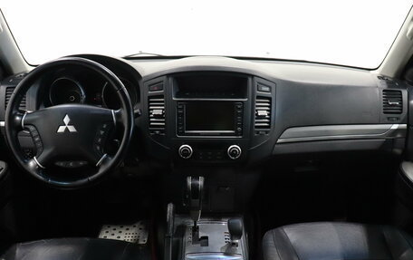 Mitsubishi Pajero IV, 2011 год, 1 437 000 рублей, 6 фотография