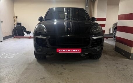 Porsche Cayenne III, 2018 год, 4 500 000 рублей, 3 фотография