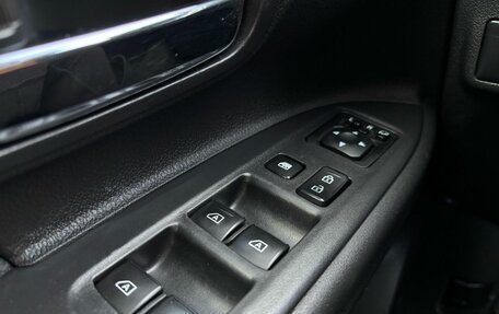 Mitsubishi Outlander III рестайлинг 3, 2019 год, 2 265 000 рублей, 13 фотография