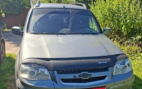 Chevrolet Niva I рестайлинг, 2011 год, 190 000 рублей, 1 фотография