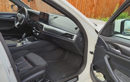 BMW 5 серия, 2021 год, 4 550 000 рублей, 5 фотография