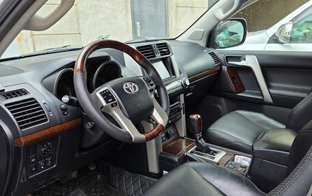 Toyota Land Cruiser Prado 150 рестайлинг 2, 2010 год, 2 550 000 рублей, 7 фотография