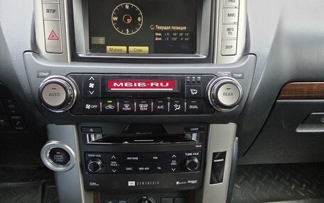 Toyota Land Cruiser Prado 150 рестайлинг 2, 2010 год, 2 550 000 рублей, 2 фотография