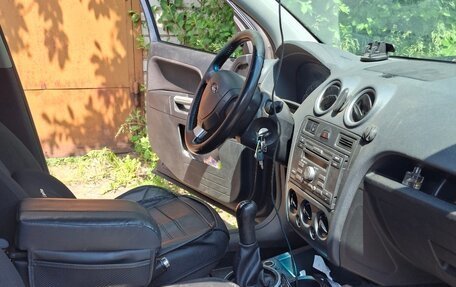 Ford Fusion I, 2006 год, 310 000 рублей, 8 фотография