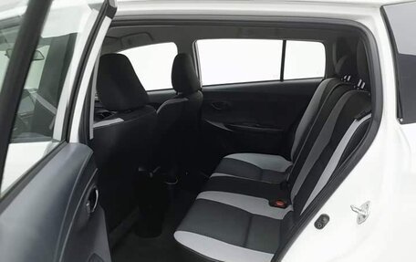Toyota Yaris XP150 рестайлинг, 2021 год, 1 100 060 рублей, 14 фотография