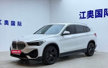 BMW X1, 2021 год, 2 450 000 рублей, 3 фотография