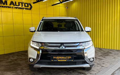Mitsubishi Outlander III рестайлинг 3, 2017 год, 1 949 000 рублей, 3 фотография
