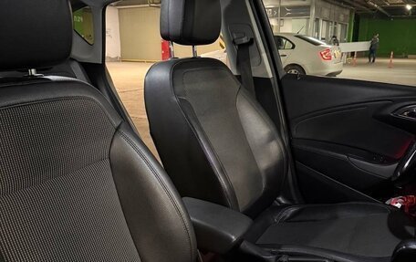 Opel Astra J, 2012 год, 550 000 рублей, 3 фотография
