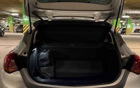 Opel Astra J, 2012 год, 550 000 рублей, 11 фотография
