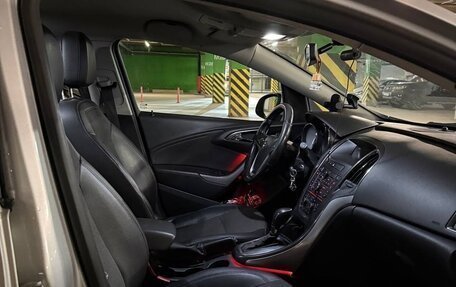 Opel Astra J, 2012 год, 550 000 рублей, 9 фотография