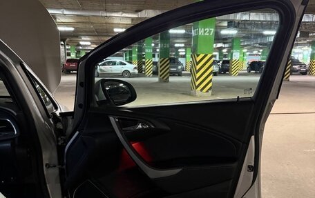 Opel Astra J, 2012 год, 550 000 рублей, 24 фотография