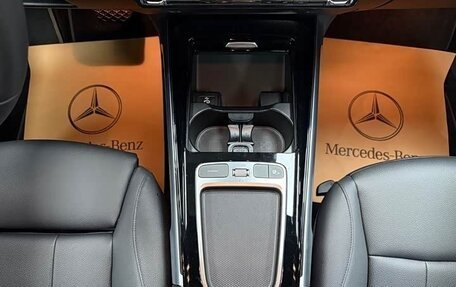Mercedes-Benz GLB, 2024 год, 3 600 000 рублей, 13 фотография