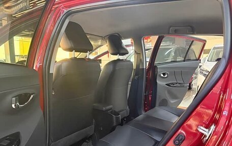 Toyota Yaris XP150 рестайлинг, 2023 год, 1 520 678 рублей, 7 фотография
