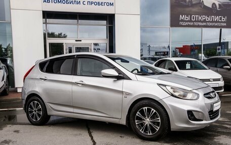 Hyundai Solaris II рестайлинг, 2011 год, 590 000 рублей, 5 фотография