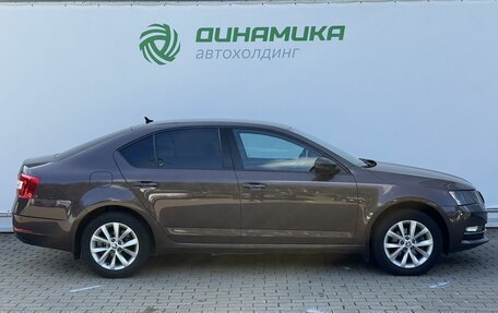Skoda Octavia, 2018 год, 1 800 000 рублей, 4 фотография