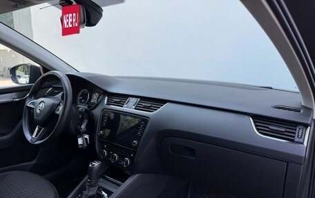 Skoda Octavia, 2018 год, 1 800 000 рублей, 10 фотография