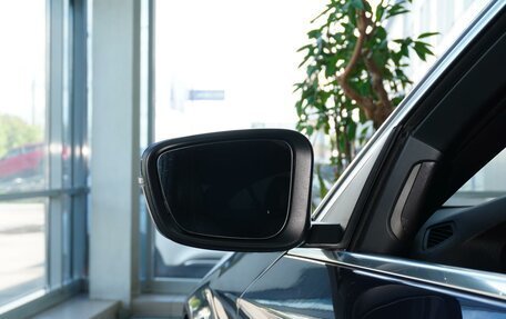 BMW 5 серия, 2018 год, 3 378 000 рублей, 8 фотография