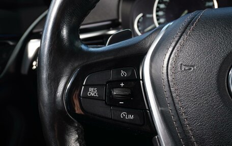 BMW 5 серия, 2018 год, 3 378 000 рублей, 20 фотография