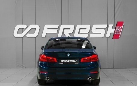 BMW 5 серия, 2018 год, 3 378 000 рублей, 4 фотография