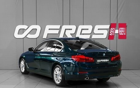 BMW 5 серия, 2018 год, 3 378 000 рублей, 2 фотография