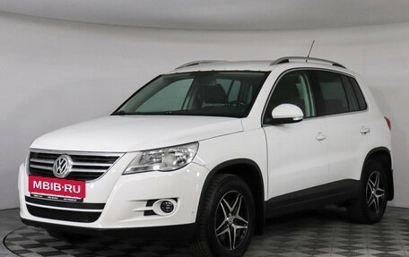 Volkswagen Tiguan I, 2010 год, 800 000 рублей, 2 фотография