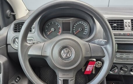 Volkswagen Polo VI (EU Market), 2014 год, 711 000 рублей, 11 фотография
