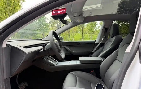 Tesla Model Y I, 2025 год, 5 220 000 рублей, 10 фотография