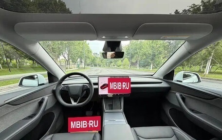 Tesla Model Y I, 2025 год, 5 220 000 рублей, 13 фотография