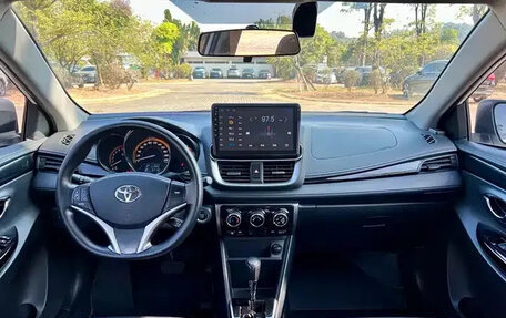 Toyota Yaris XP150 рестайлинг, 2022 год, 1 320 300 рублей, 7 фотография