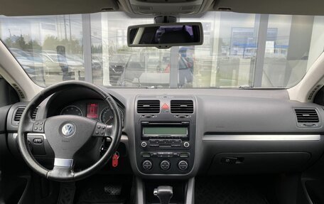 Volkswagen Jetta VI, 2009 год, 549 000 рублей, 10 фотография