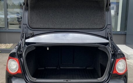 Volkswagen Jetta VI, 2009 год, 549 000 рублей, 9 фотография