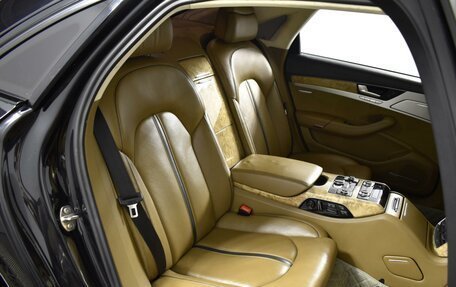 Audi A8, 2011 год, 1 619 900 рублей, 7 фотография