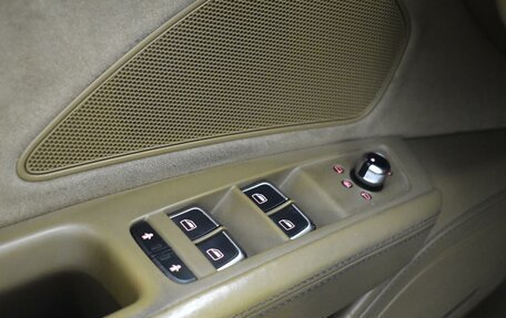 Audi A8, 2011 год, 1 619 900 рублей, 28 фотография