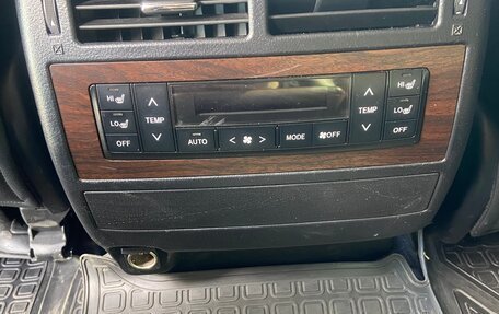 Toyota Land Cruiser 200, 2015 год, 5 150 000 рублей, 7 фотография