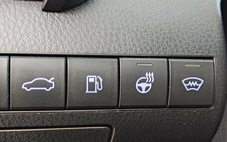 Toyota Camry, 2019 год, 2 390 000 рублей, 31 фотография