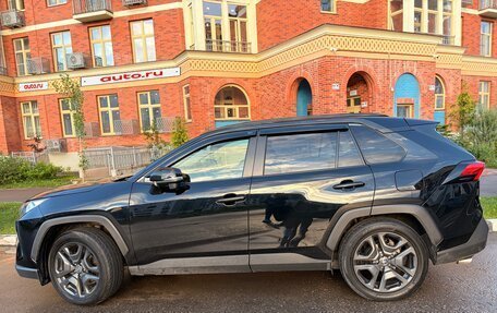 Toyota RAV4, 2019 год, 2 950 000 рублей, 4 фотография
