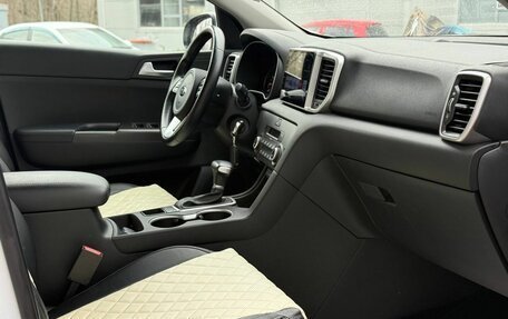 KIA Sportage IV рестайлинг, 2021 год, 2 257 000 рублей, 10 фотография
